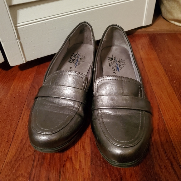 Lifestride Women's 7.5M Tada Slip-on Loafer - Picture 7 of 9